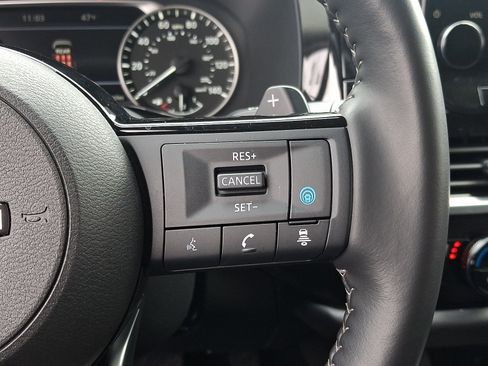 Certified 2025 Nissan Pathfinder SL w/ Black Appearance Package AWD/4WD image 22