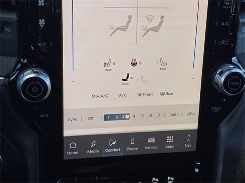 New 2026 RAM 1500 4x4 Crew Cab image 12