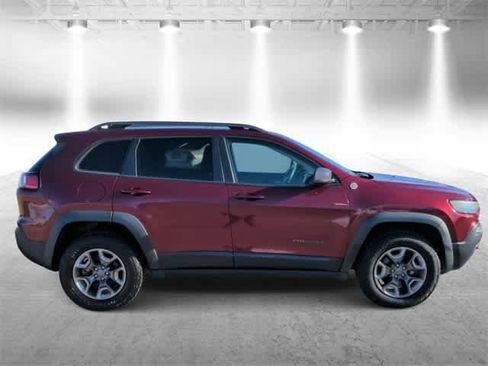Used 2019 Jeep Cherokee Trailhawk w/ Comfort/Convenience Group image 9