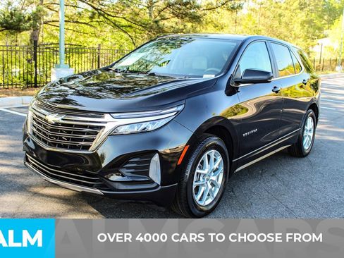 Used 2023 Chevrolet Equinox LT image 3