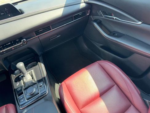 Used 2025 MAZDA CX-30 AWD 2.5 S w/ Preferred Package image 15