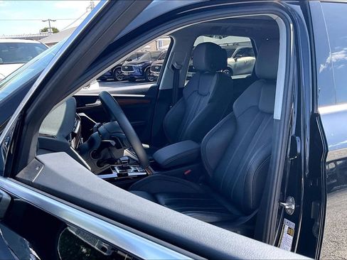 Used 2023 Audi Q5 2.0T Prestige w/ Prestige Package AWD/4WD image 34