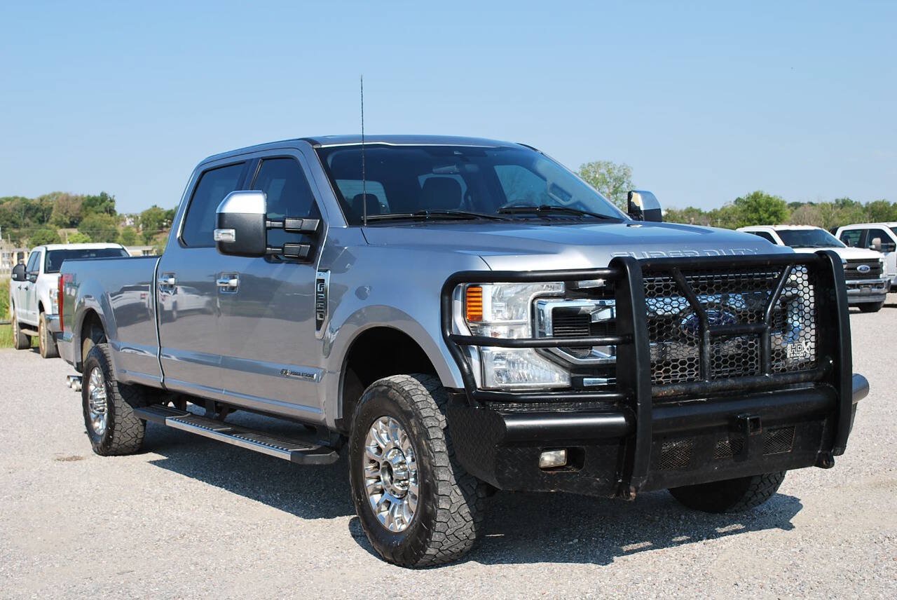 Used 2022 Ford F350 XLT w/ XLT Premium Package AWD/4WD image 9