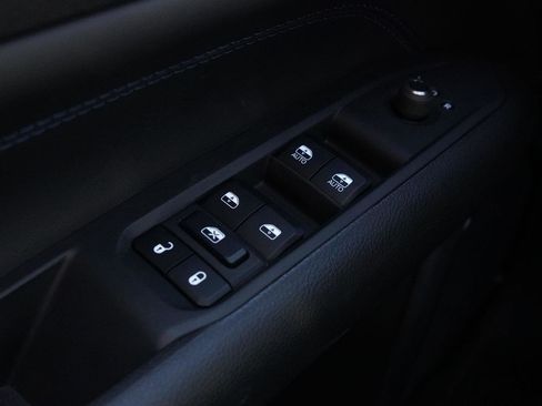 New 2026 Jeep Compass Limited image 20