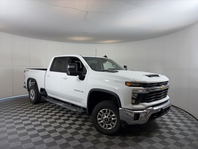 Used 2025 Chevrolet Silverado 2500 LT w/ Convenience Package