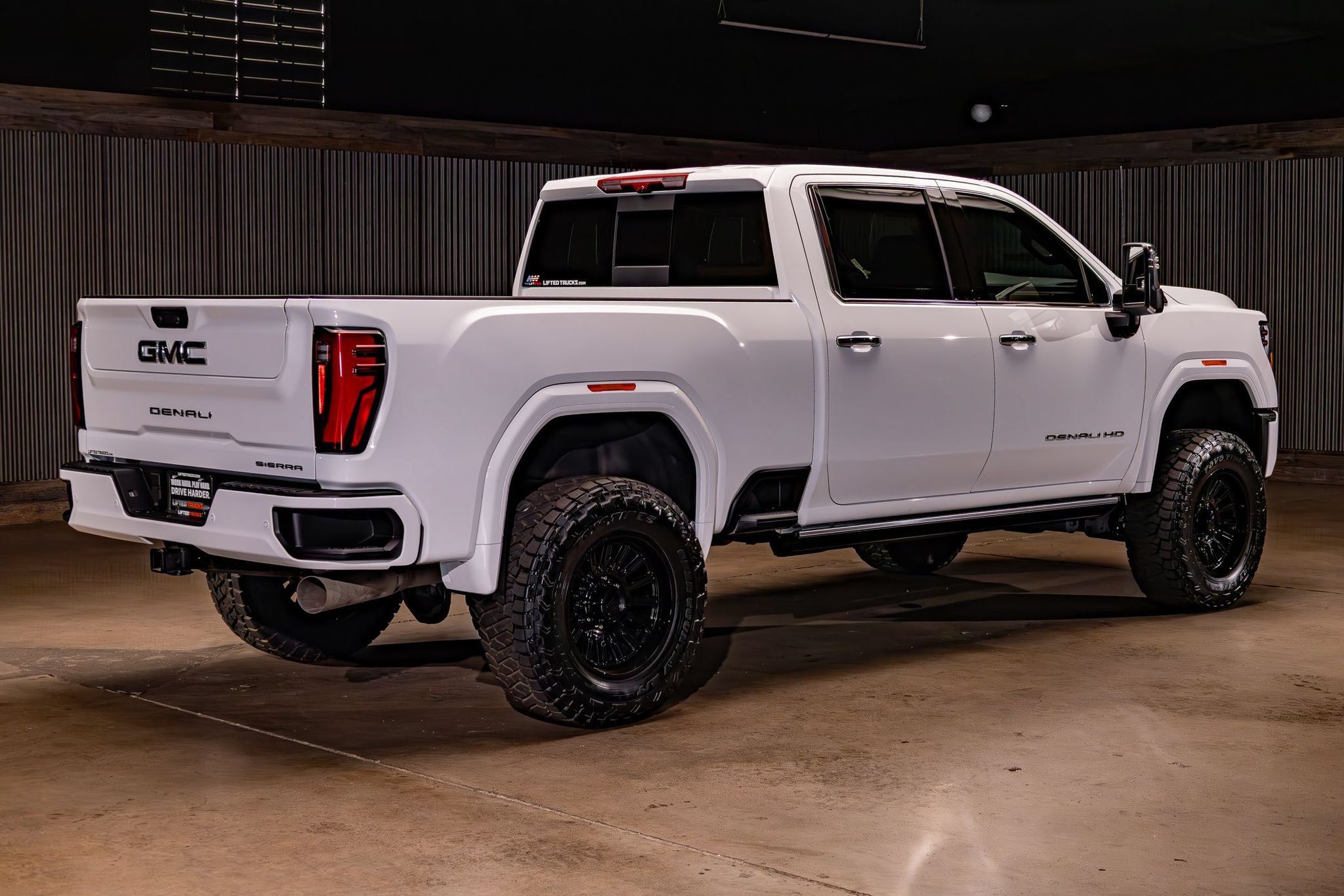 Used 2026 GMC Sierra 2500 Denali Ultimate AWD/4WD image 10
