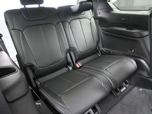 New 2026 Jeep Grand Cherokee L Limited AWD/4WD image 25