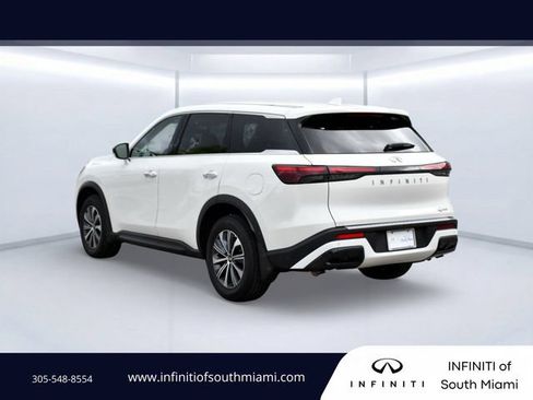 Used 2025 INFINITI QX60 Pure w/ Cargo Package image 6