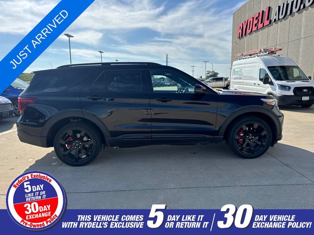 Used 2023 Ford Explorer ST w/ Equipment Group 401A AWD/4WD image 4