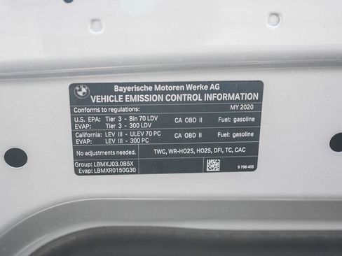 Used 2020 BMW Z4 M40i w/ Executive Package RWD image 35