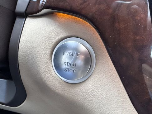 Used 2019 Mercedes-Benz GLS 450 4MATIC image 18