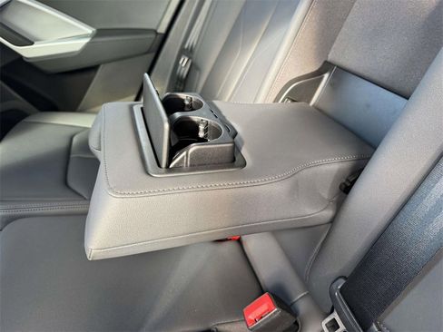 Used 2022 Audi Q3 2.0T Premium Plus w/ Premium Plus Package image 10