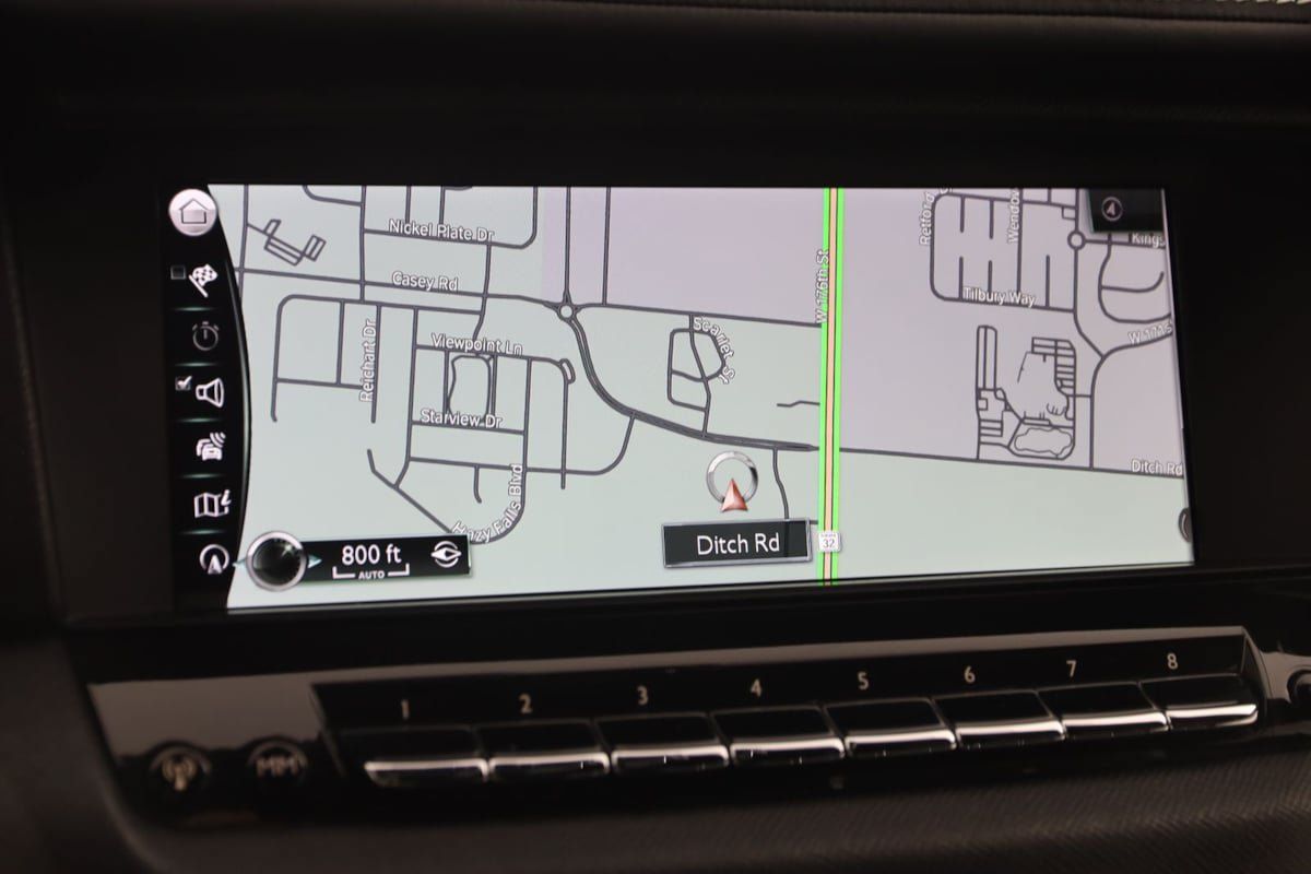 Used 2024 Rolls-Royce Cullinan Black Badge AWD/4WD image 10