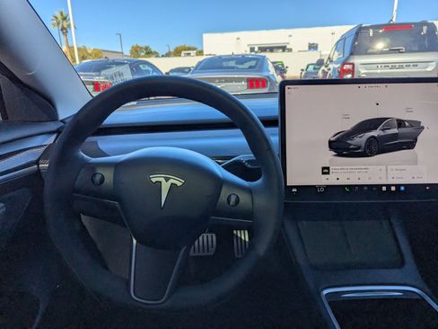 Used 2023 Tesla Model 3 Performance image 18