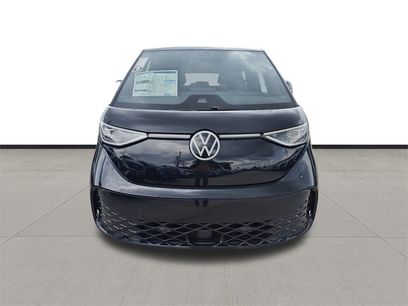 New 2025 Volkswagen ID. Buzz Pro S