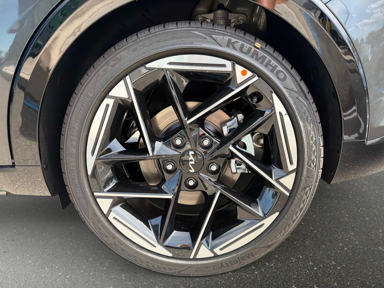 New 2026 Kia K4 GT-Line FWD image 9