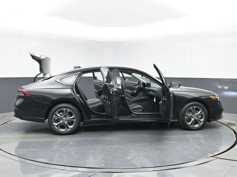 New 2026 Honda Accord EX-L image 46