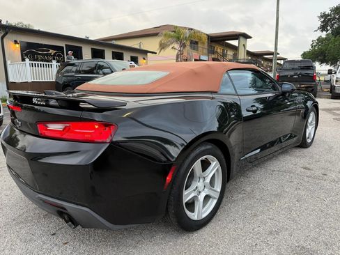 Used 2016 Chevrolet Camaro LT RWD image 7
