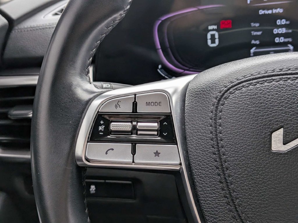 Used 2024 Kia Telluride LX FWD image 23