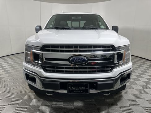 Used 2018 Ford F150 XLT w/ Equipment Group 302A Luxury AWD/4WD image 2