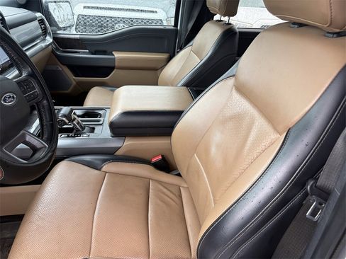 Used 2021 Ford F150 Lariat image 10