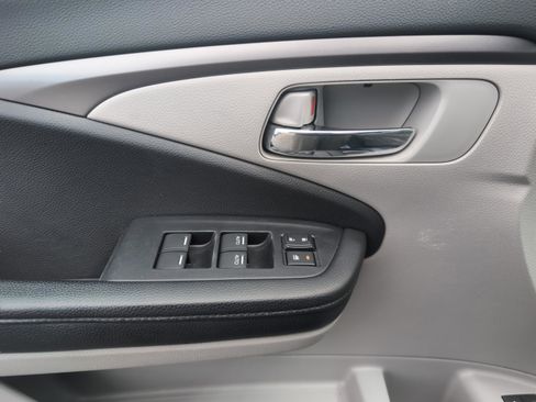 Used 2016 Honda Pilot EX-L image 16