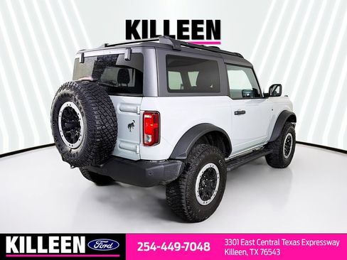 Used 2024 Ford Bronco Big Bend w/ Sasquatch Package AWD/4WD image 8