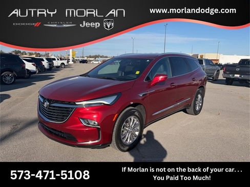 Used 2024 Buick Enclave Premium image 1