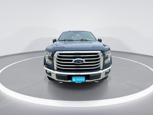 Used 2016 Ford F150 XLT w/ Equipment Group 302A Luxury AWD/4WD image 3