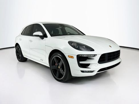 Certified 2018 Porsche Macan GTS AWD/4WD image 9