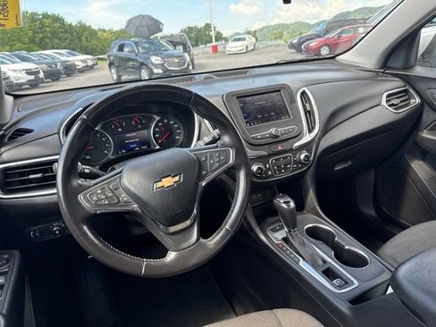 Used 2020 Chevrolet Equinox LT AWD/4WD image 13