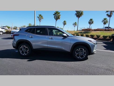 New 2026 Chevrolet Trax LT w/ Driver Confidence Package image 23