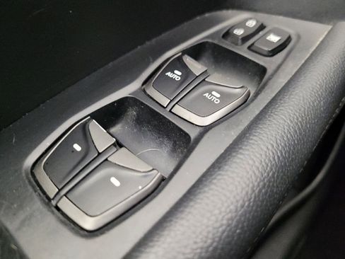 Used 2017 Hyundai Santa Fe Sport w/ 2.0T Ultimate Tech Package 05 image 27