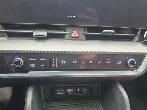 Used 2023 Kia Sportage SX FWD image 24