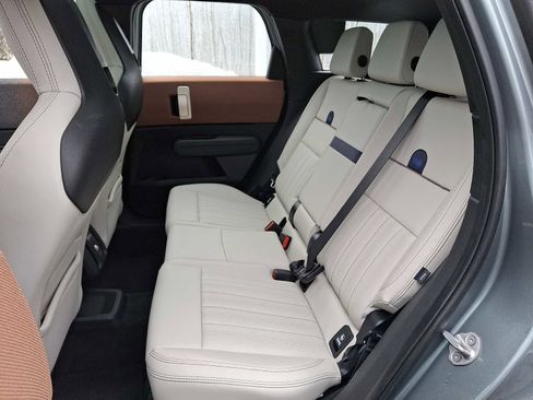 Certified 2025 MINI Cooper Countryman S image 8