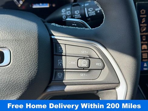 New 2026 Jeep Grand Cherokee Limited w/ Limited Altitude Package image 16