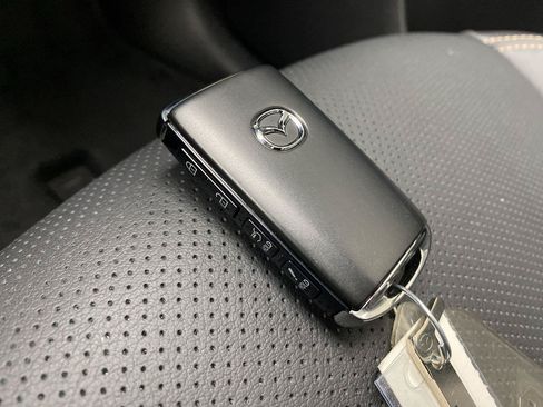 Used 2024 MAZDA CX-90 Plug-In Hybrid w/ Premium Pkg AWD/4WD image 28