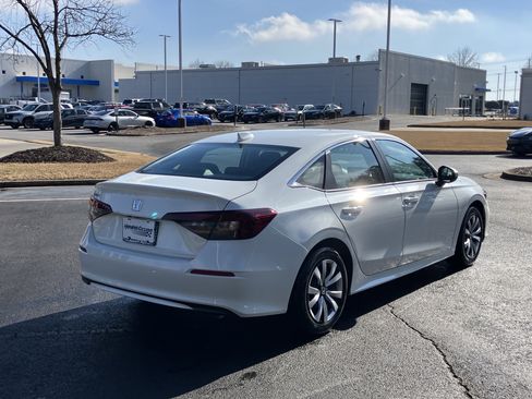 Used 2025 Honda Civic LX image 10