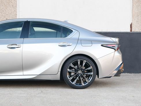 Used 2022 Lexus IS 350 F Sport image 7