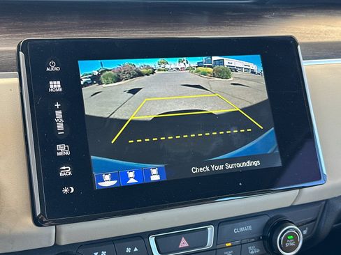 Used 2019 Honda Clarity Plug-In Hybrid image 18