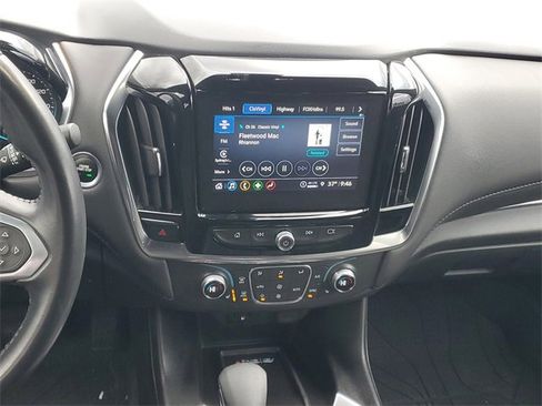 Certified 2022 Chevrolet Traverse LT w/ LPO, Floor Liner Package image 16