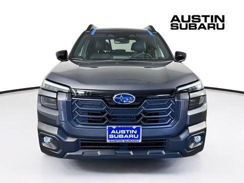 Used 2026 Subaru Outback Premium AWD/4WD image 3