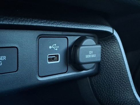 Used 2023 Honda Civic Sport image 19