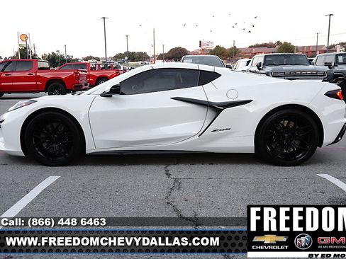 New 2025 Chevrolet Corvette Z06 image 4