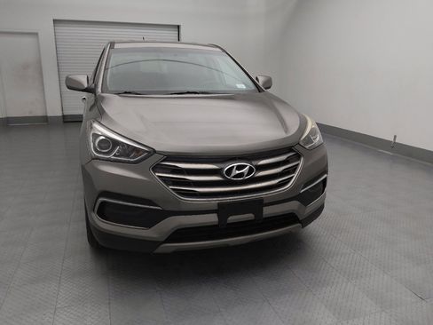 Used 2018 Hyundai Santa Fe Sport image 14