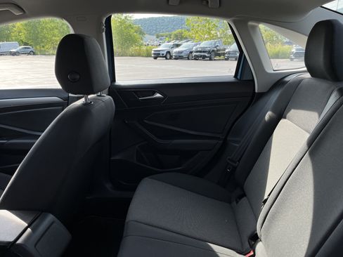 Used 2021 Volkswagen Jetta S FWD image 21