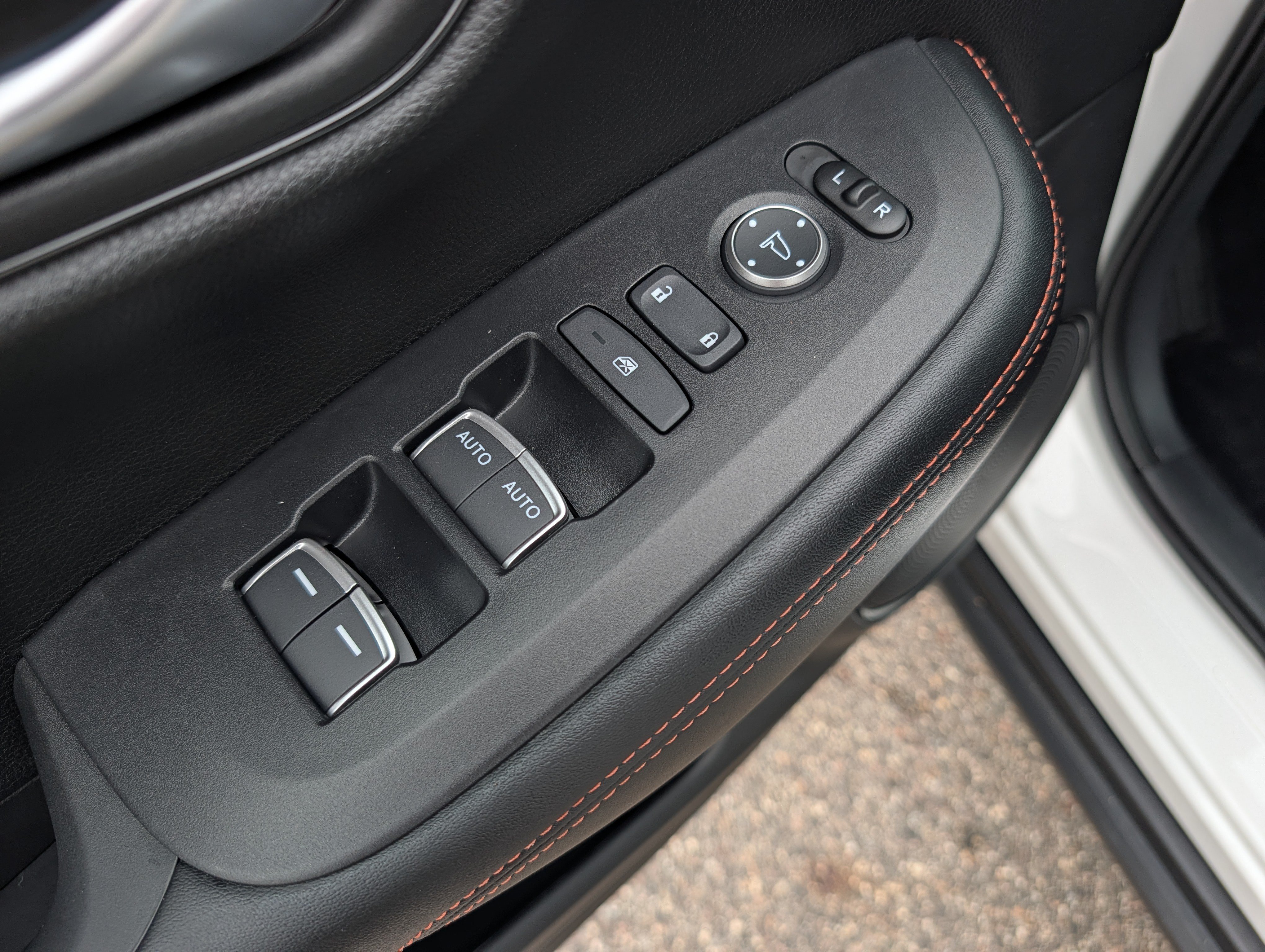 Used 2025 Honda HR-V Sport image 23
