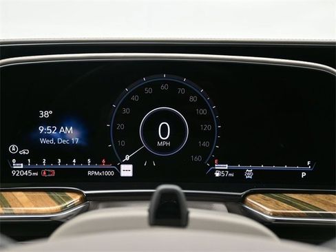 Used 2021 Cadillac Escalade ESV Sport Platinum image 9