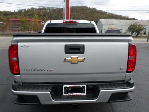 Used 2019 Chevrolet Colorado LT w/ LT Convenience Package image 5