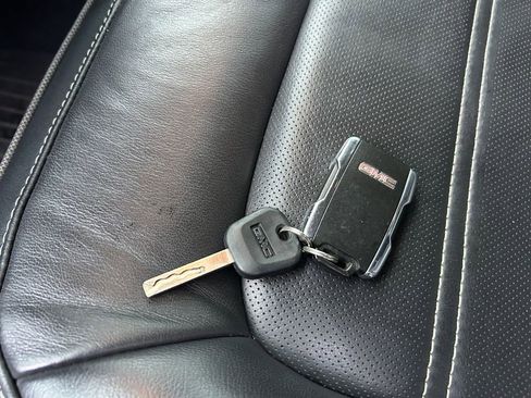 Used 2018 GMC Canyon Denali image 33